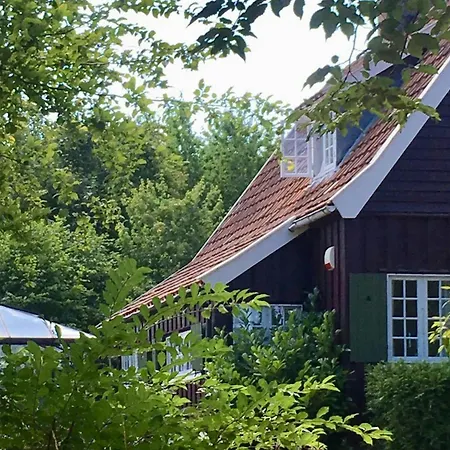 Holiday home Wooden House From 1921 Near The Sea In Gilleleje